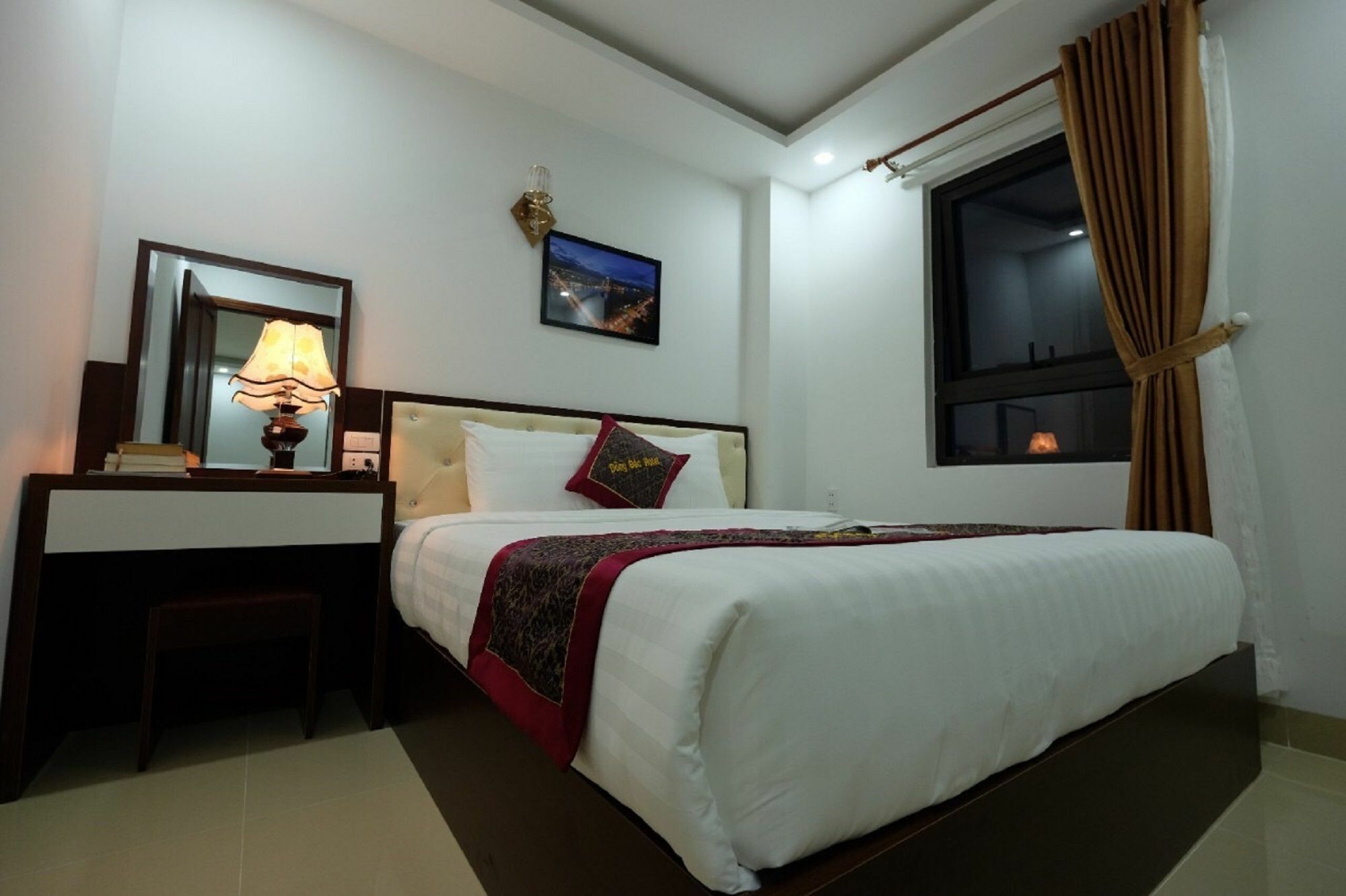 Dong Bac Hotel Da Nang Exterior photo