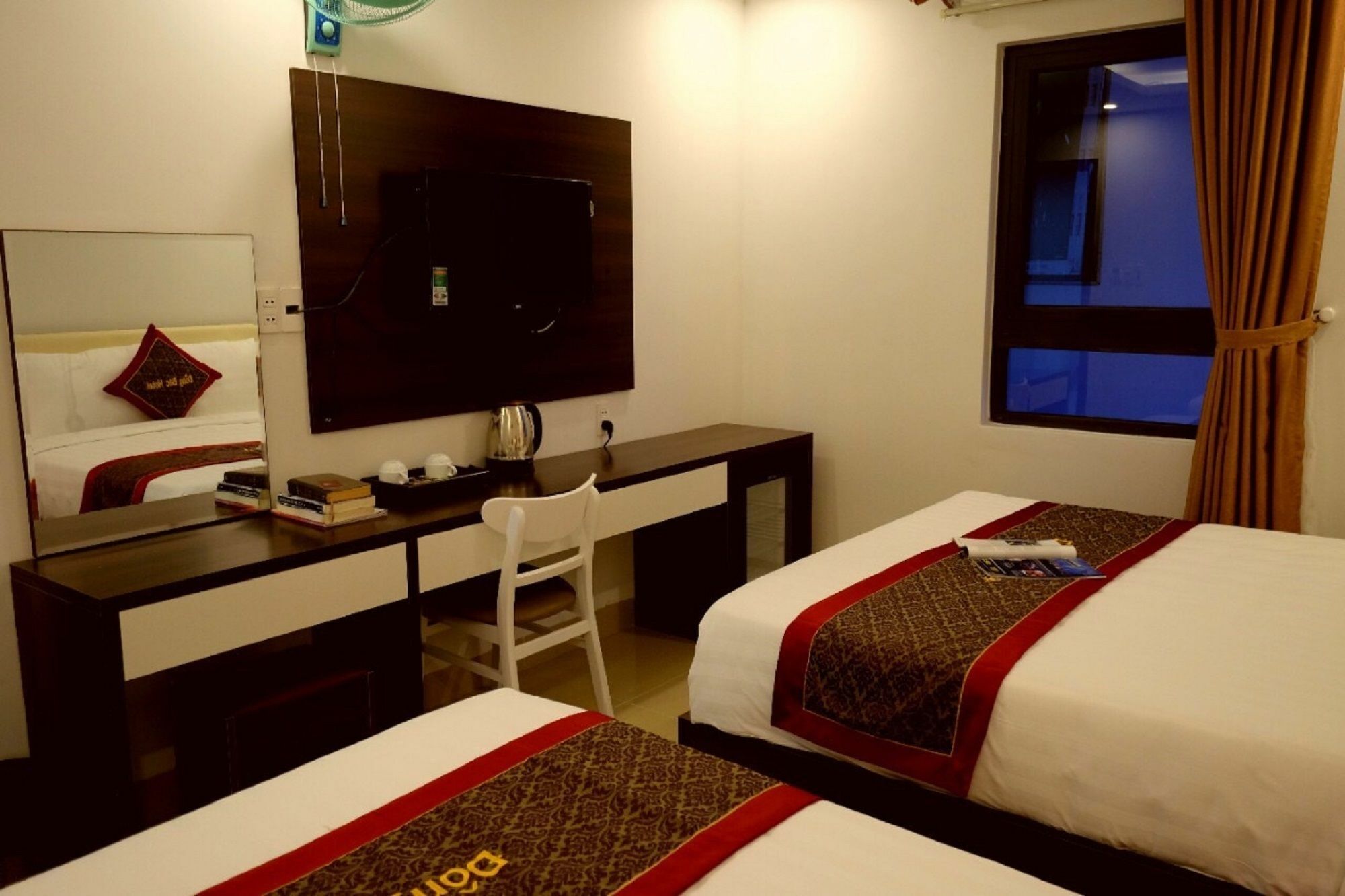 Dong Bac Hotel Da Nang Exterior photo